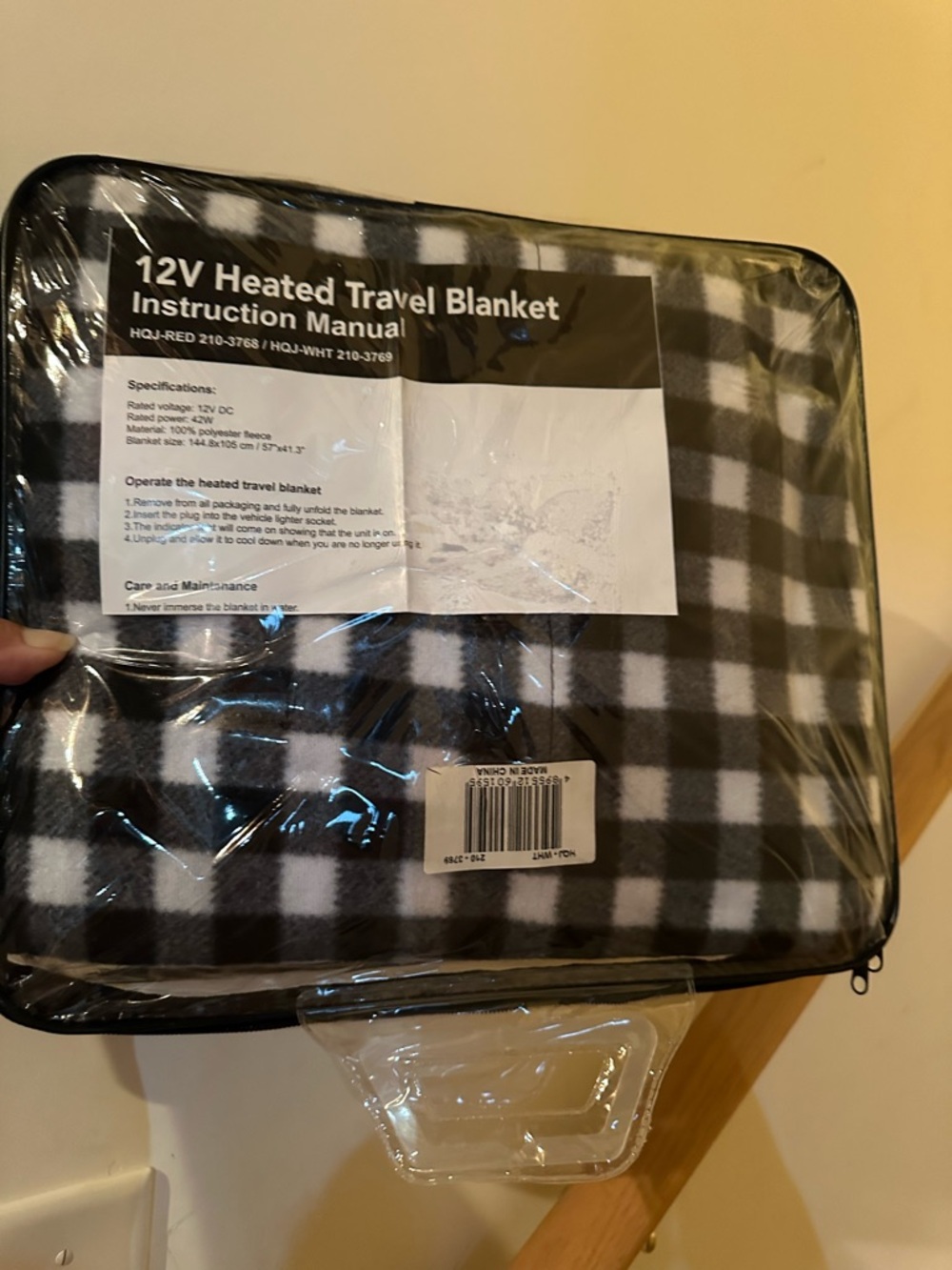 12V Heated Travel Blanket - Black & White Plaid